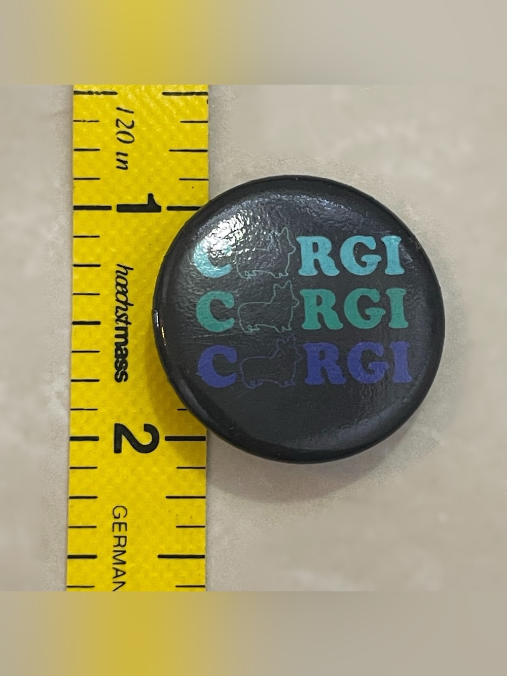 Corgi Dog Button Pin - Picture 3 of 6